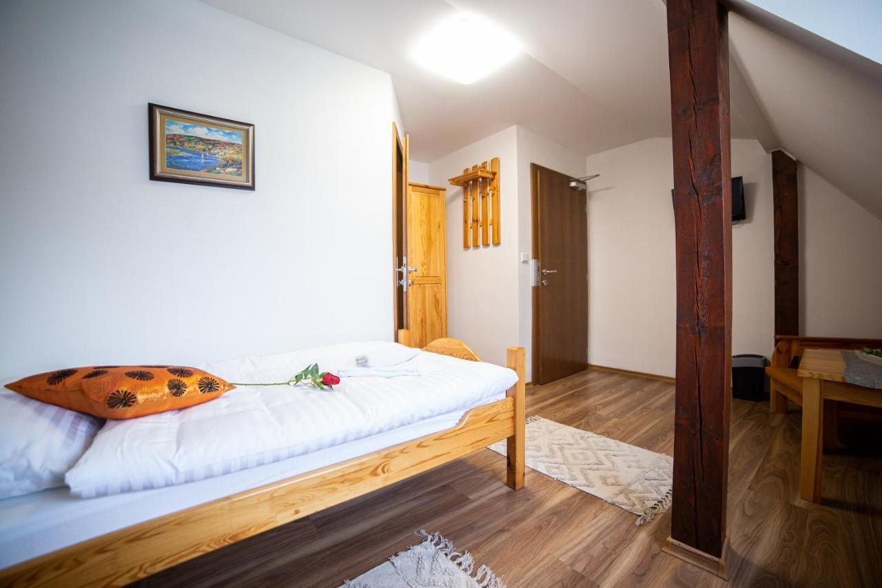 Penzion Palatin Rajecké Teplice Esterno foto