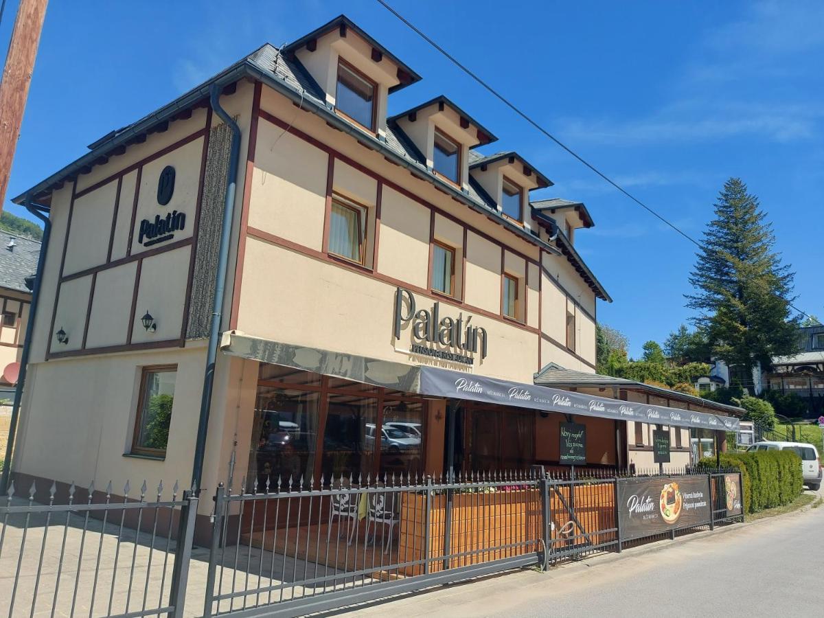 Penzion Palatin Rajecké Teplice Esterno foto